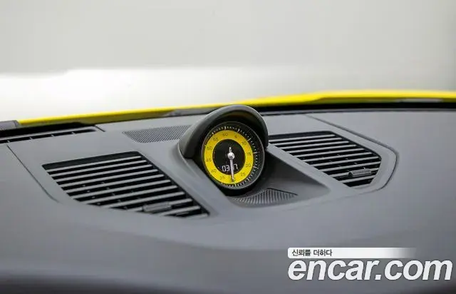 Porsche 911 2020 — Photo 19/20