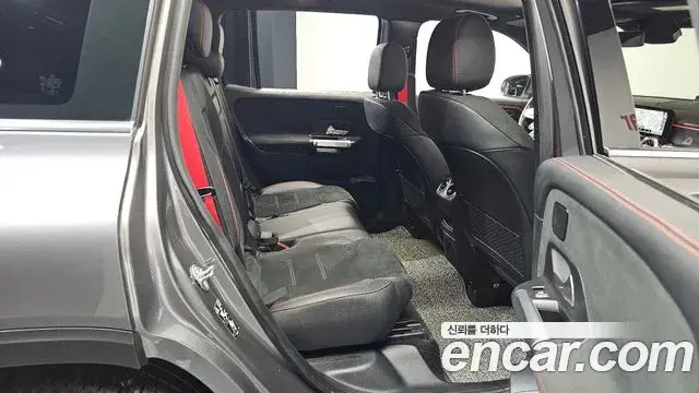 Mercedes-Benz GLB-Class 2022 — Photo 20/20