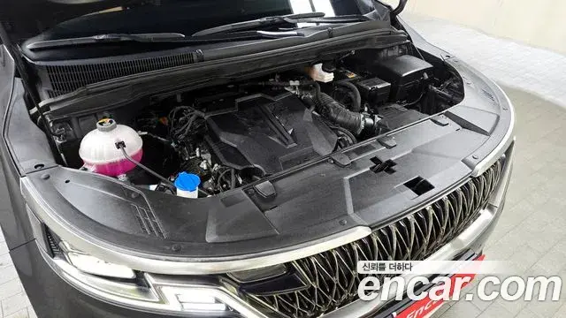 Kia Carnival 2022 — ფოტო 2/20