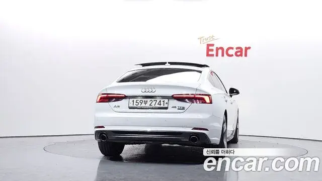 Audi A5 2019 — Şəkil 12/20