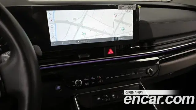 Kia Carnival 2023 — Photo 15/20
