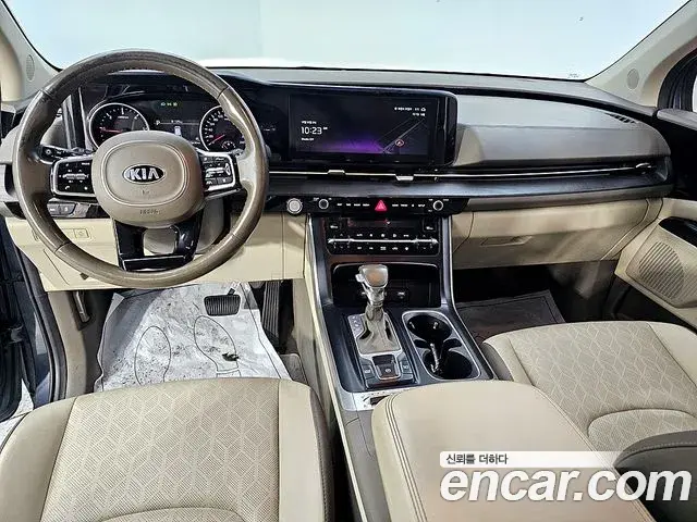 Kia Carnival 2021 — Photo 4/20
