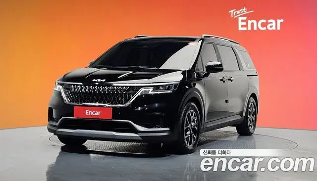 Kia Carnival 2022 — Photo 1/20