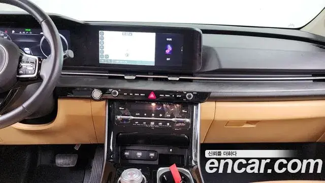 Kia Carnival 2022 — Şəkil 19/20