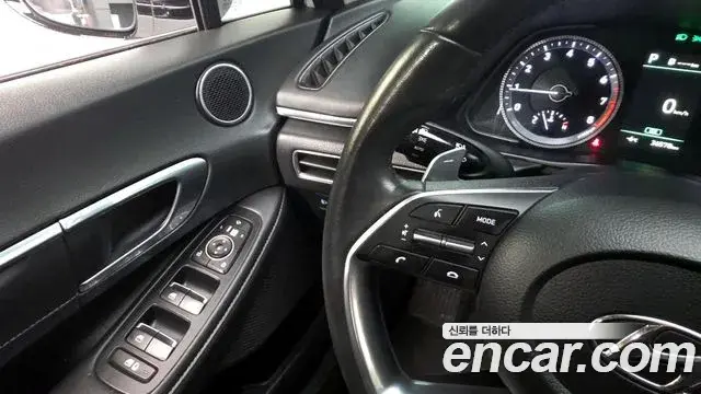 Hyundai Sonata Hybrid 2022 — Photo 7/20