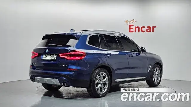 BMW X3 2021 — ფოტო 6/20