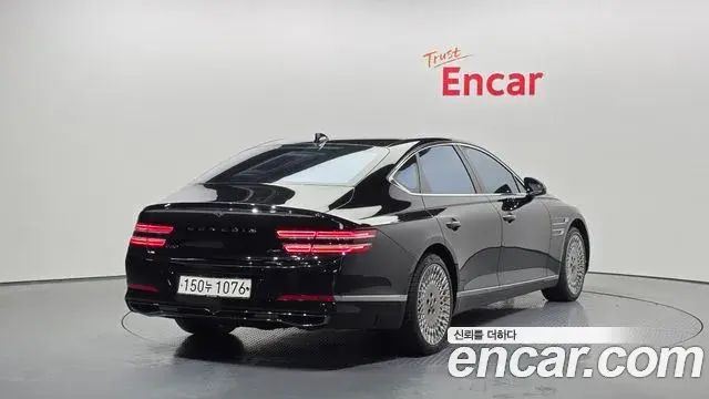 Genesis G80 2020 — ფოტო 16/20