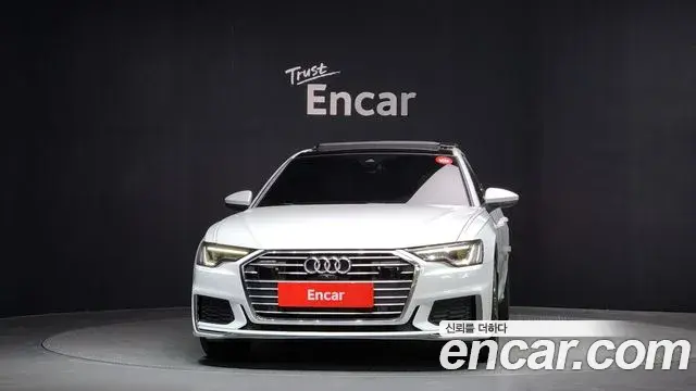 Audi A6 2022 — ფოტო 17/20