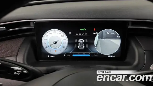 Hyundai Tucson Hybrid 2021 — Photo 8/20