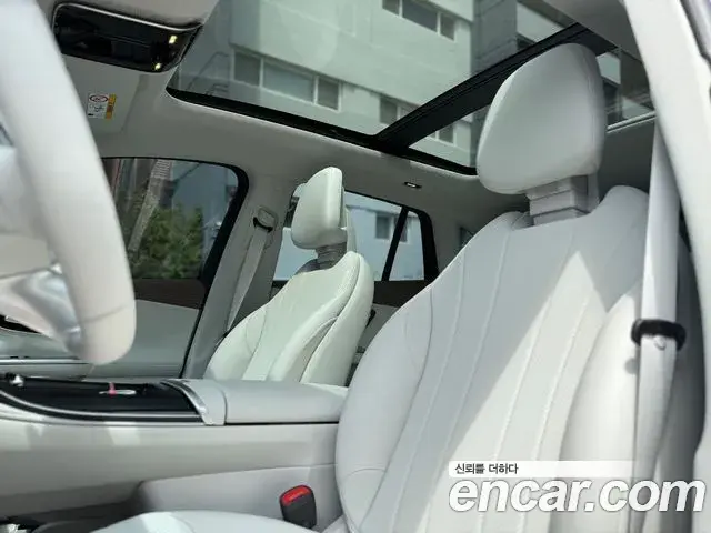 Mercedes-Benz EQE SUV 2024 — ფოტო 15/17