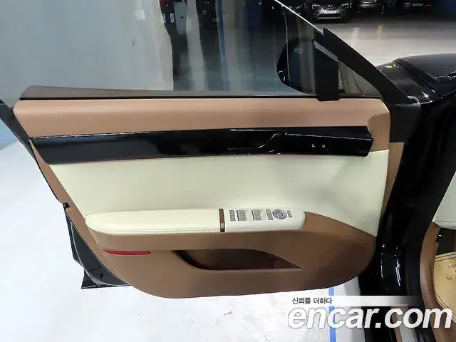 Hyundai Grandeur Hybrid 2023 — Şəkil 14/20