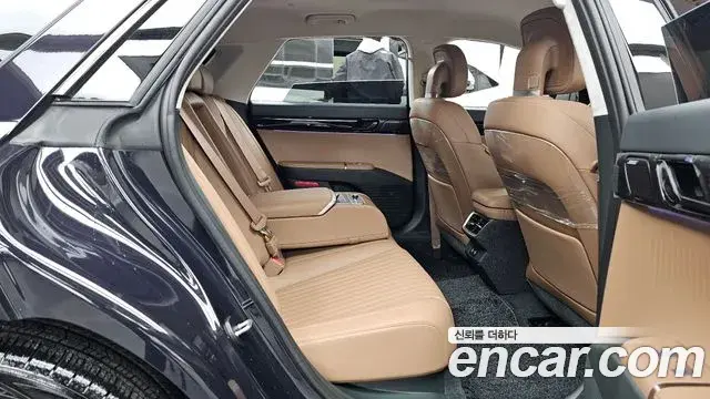 Hyundai Grandeur Hybrid 2024 — Photo 8/20