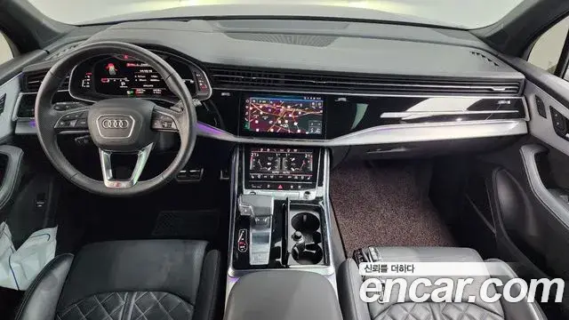 Audi Q7 2022 — Photo 10/20