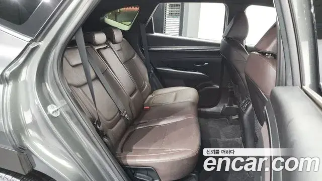 Hyundai Tucson Hybrid 2021 — ფოტო 17/20