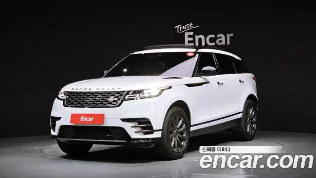 Land Rover Range Rover Velar 2023 — ფოტო 1/20