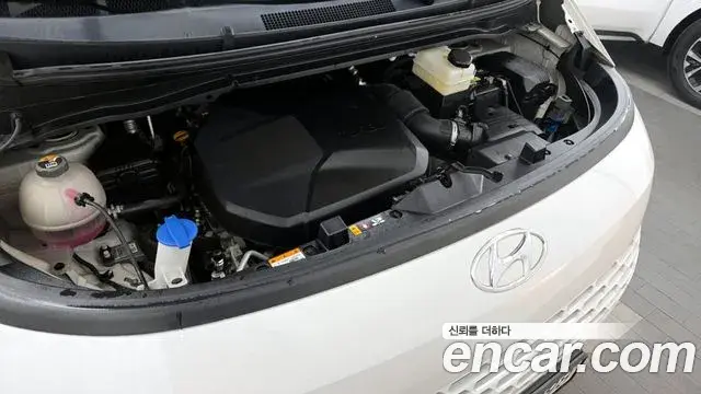 Hyundai Staria 2021 — Фото 6/20