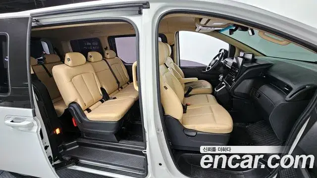 Hyundai Staria 2023 — Şəkil 20/20