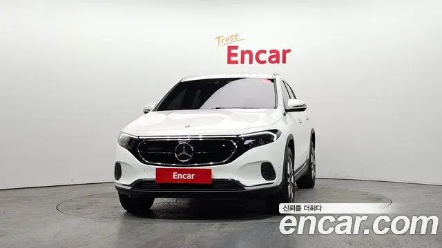 Mercedes-Benz EQA 2021 — ფოტო 8/20
