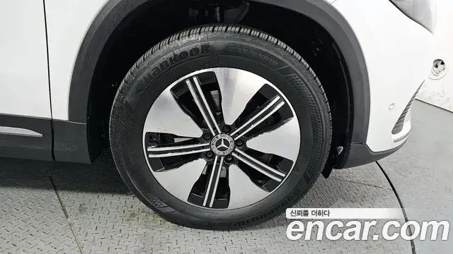 Mercedes-Benz EQA 2021 — ფოტო 1/20
