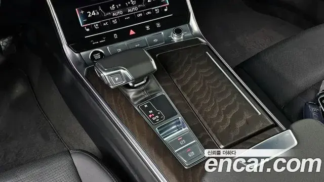 Audi A6 2021 — Şəkil 15/20