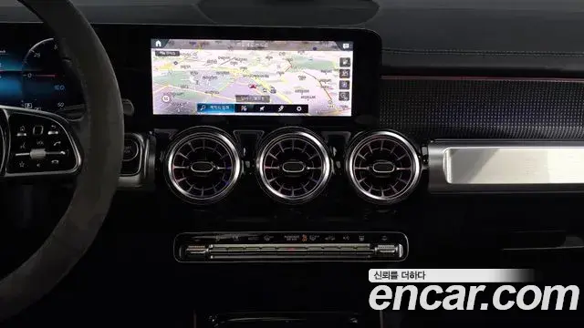 Mercedes-Benz EQB 2023 — ფოტო 9/20