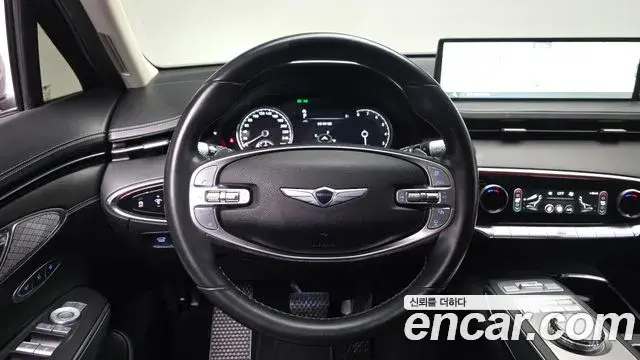 Genesis GV70 2021 — Photo 19/20