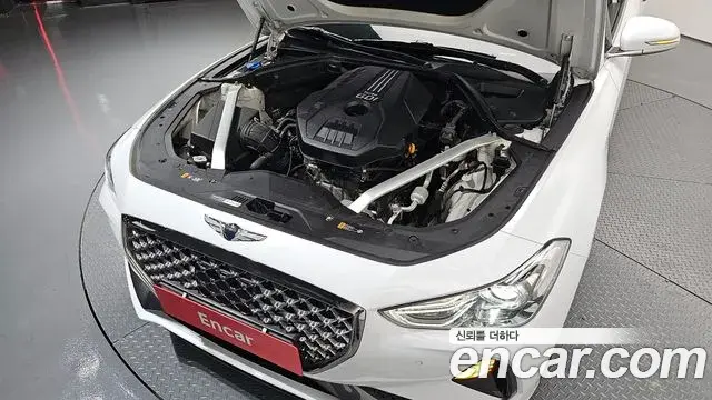 Genesis G70 2018 — ფოტო 10/20