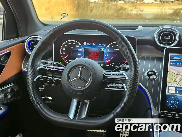 Mercedes-Benz GLC-Class 2023 — ფოტო 15/20