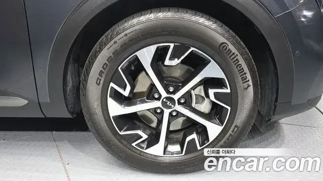 Kia Sportage 2021 — ფოტო 4/20