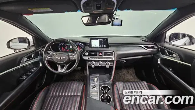 Genesis G70 2018 — Photo 19/20