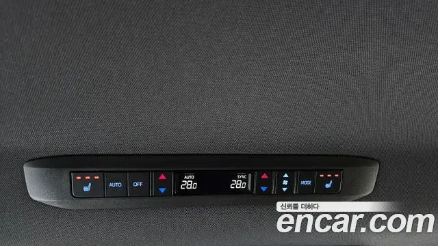 Toyota Sienna 2023 — Photo 14/20