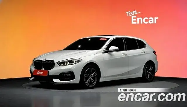 BMW 1 Series 2021 — Photo 10/20