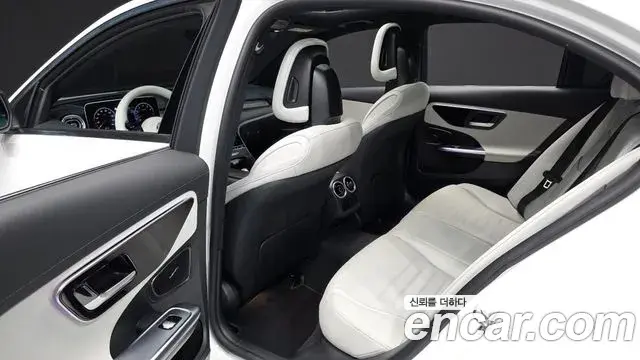 Mercedes-Benz C-Class 2022 — Şəkil 8/20
