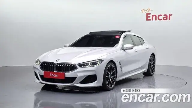 BMW 8 Series 2020 — ფოტო 17/20