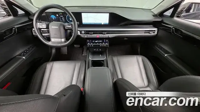 Hyundai Grandeur Hybrid 2023 — Photo 16/20