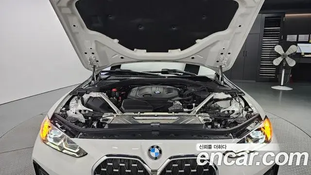 BMW 4 Series 2023 — Photo 15/20