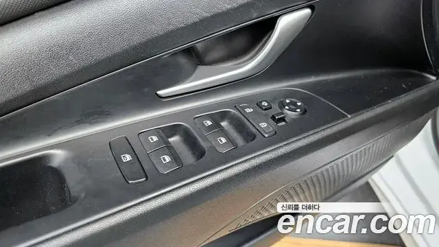 Hyundai Avante 2020 — Photo 14/20