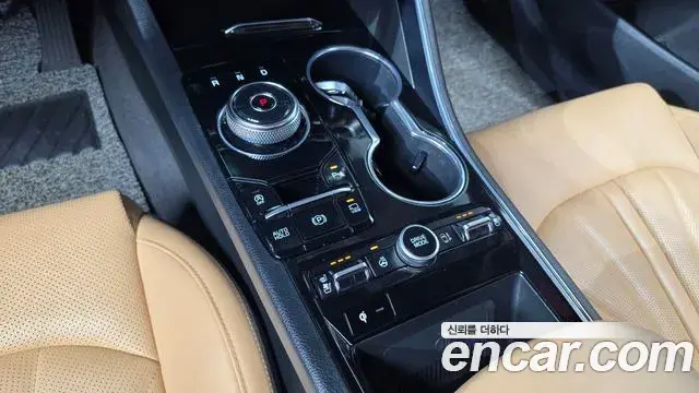 Kia K5 2020 — Şəkil 16/20