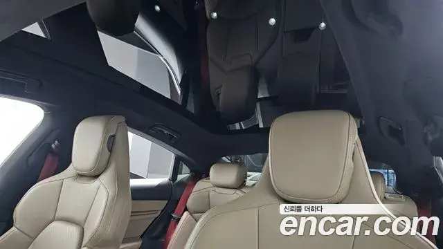 Porsche Taycan 2021 — ფოტო 7/20