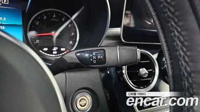 Mercedes-Benz C-Class 2020 — Фото 6/19