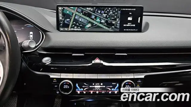 Genesis G80 2020 — ფოტო 11/20