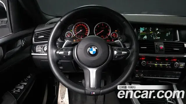 BMW X4 2018 — Фото 13/20
