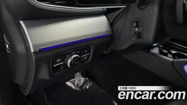 Mercedes-Benz GLE-Class 2019 — ფოტო 1/20