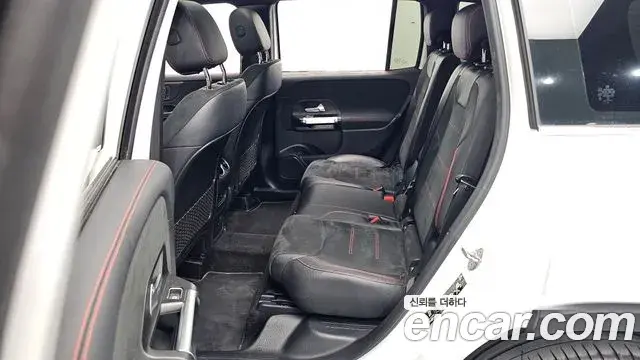 Mercedes-Benz GLB-Class 2021 — Şəkil 20/20