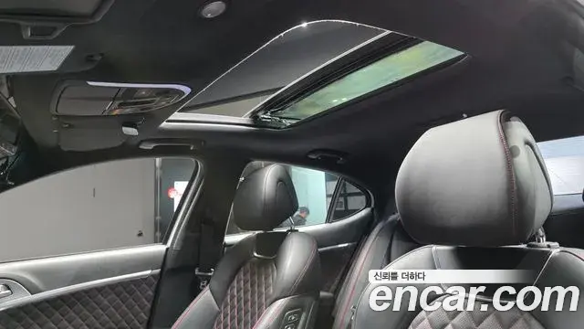 Genesis G70 2018 — Şəkil 27/30