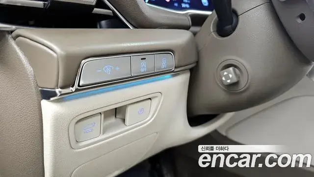 Genesis GV80 2023 — ფოტო 30/33