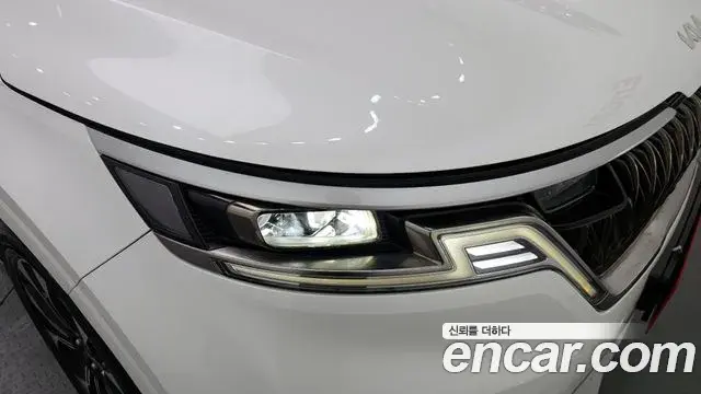 Kia Carnival 2022 — Şəkil 29/30