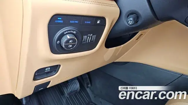 Jeep Grand Cherokee 2022 — Şəkil 9/33