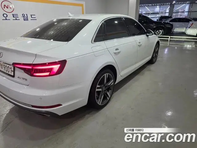Audi A4 2019 — ფოტო 19/20