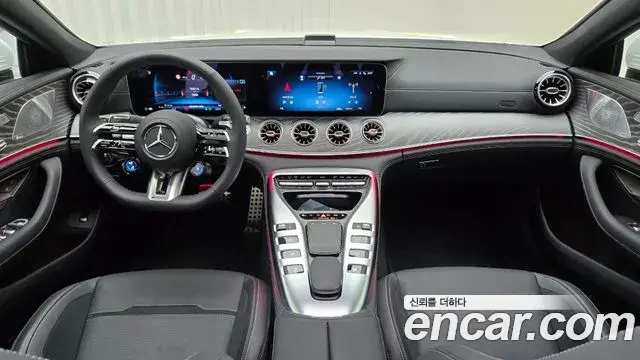 Mercedes-Benz AMG GT 2025 — Photo 10/17